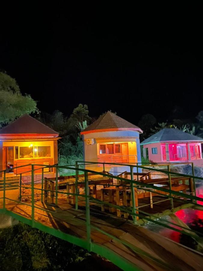 Bamboo River Resorts Wli Afegame Exterior photo
