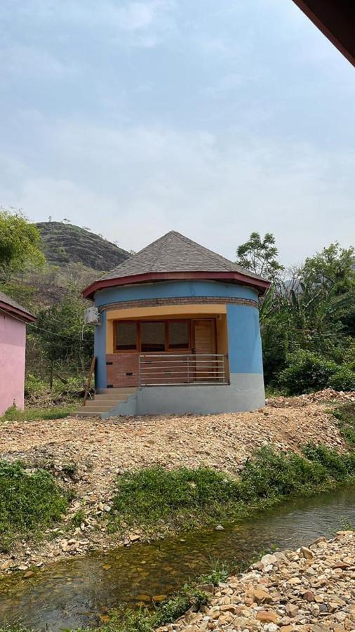 Bamboo River Resorts Wli Afegame Exterior photo